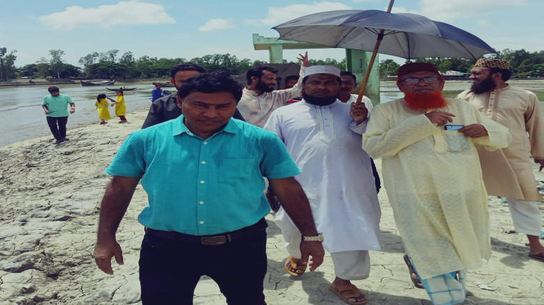 ছনুয়ায় এখন আলোচনার কেন্দ্রবিন্দু এমরুল কায়েস